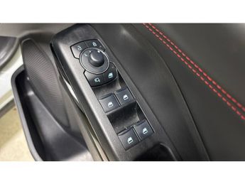 Ford Puma 1.0 EcoBoost Hybrid mHEV 155 ST-Line X DCT 5dr Petrol Hatchback