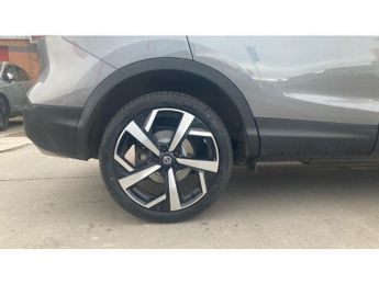 Nissan Qashqai 1.3 DiG-T 160 Tekna 5dr DCT Petrol Hatchback