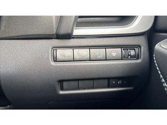 Nissan Qashqai 1.3 DiG-T MH 158 N-Connecta 5dr Xtronic Petrol Hatchback