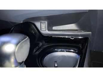 Toyota C-HR 1.8 Hybrid Design 5dr CVT Hybrid Hatchback