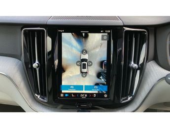 Volvo XC60 2.0 B4D Plus Dark 5dr AWD Geartronic Diesel Estate