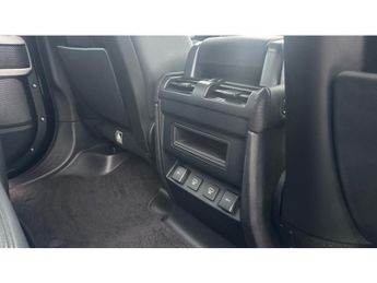 Land Rover Defender 3.0 D250 X-Dynamic SE 110 5dr Auto Diesel Estate