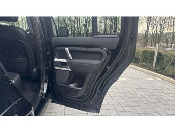 Land Rover Defender 3.0 D250 X-Dynamic SE 110 5dr Auto Diesel Estate