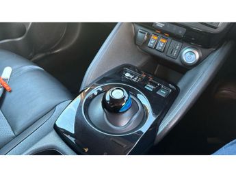 Nissan LEAF 110kW Tekna 39kWh 5dr Auto Electric Hatchback