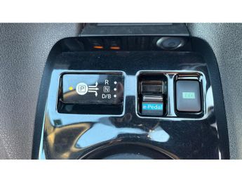 Nissan LEAF 110kW Tekna 39kWh 5dr Auto Electric Hatchback