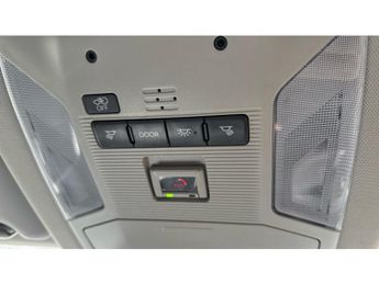 Toyota RAV4 2.5 VVT-i Hybrid Design 5dr CVT 2WD Hybrid Estate