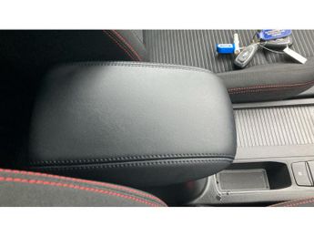 Ford Focus 1.0 EcoBoost Hybrid mHEV 155 ST-Line 5dr Auto Petrol Hatchback