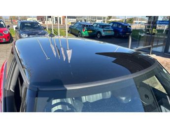 MINI Hatchback 2.0 Cooper S Exclusive 3dr Auto Petrol Hatchback
