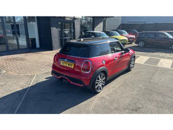 MINI Hatchback 2.0 Cooper S Exclusive 3dr Auto Petrol Hatchback