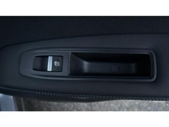 Renault Symbioz 1.6 E-Tech FHEV 145 Iconic Esprit Alpine 5dr Auto Hybrid Estate