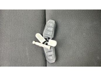 Jeep Avenger 1.2 e-Hybrid Summit 5dr DCT Petrol Hatchback