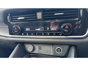 Nissan Qashqai 1.3 DiG-T MH 158 N-Connecta 5dr Xtronic Petrol Hatchback