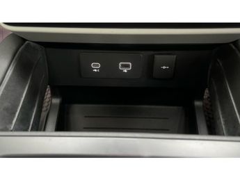 Land Rover Defender 2.0 D240 First Edition 110 5dr Auto Diesel Estate