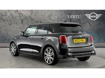 MINI Hatchback 1.5 Cooper Exclusive Premium 5dr Auto Petrol Hatchback