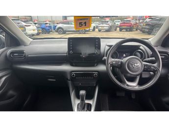 Toyota Yaris 1.5 Hybrid Design 5dr CVT Hybrid Hatchback