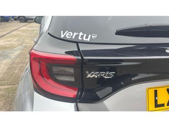 Toyota Yaris 1.5 Hybrid Design 5dr CVT Hybrid Hatchback