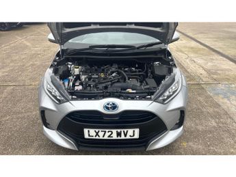 Toyota Yaris 1.5 Hybrid Design 5dr CVT Hybrid Hatchback
