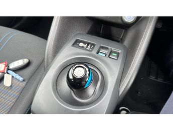 Nissan LEAF 110kW Acenta 39kWh 5dr Auto Electric Hatchback
