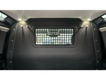 Land Rover Defender 90 Diesel 3.0 D250 Hard Top SE Auto