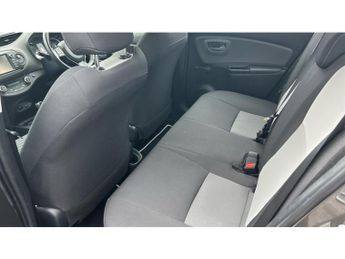 Toyota Yaris 1.5 Hybrid Icon Tech 5dr CVT Hybrid Hatchback