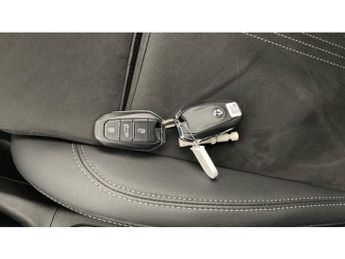 Vauxhall Crossland 1.2 Turbo [130] Ultimate Nav 5dr Auto Petrol Hatchback