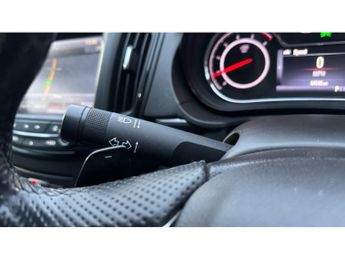 Vauxhall Insignia 2.0 CDTi [170] SRi Vx-line Nav 5dr Auto Diesel Hatchback