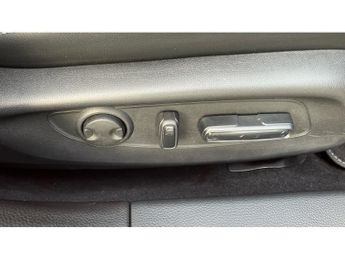 Honda Civic 2.0 eHEV Advance 5dr CVT Hybrid Hatchback