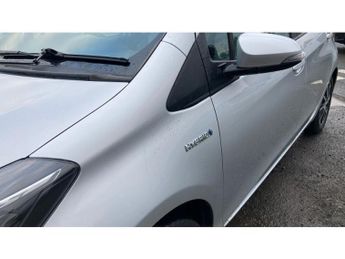 Toyota Yaris 1.5 Hybrid Icon Tech 5dr CVT Hybrid Hatchback