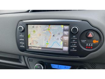 Toyota Yaris 1.5 Hybrid Icon Tech 5dr CVT Hybrid Hatchback