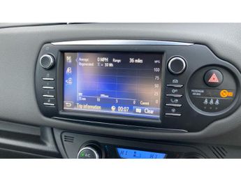 Toyota Yaris 1.5 Hybrid Icon Tech 5dr CVT Hybrid Hatchback