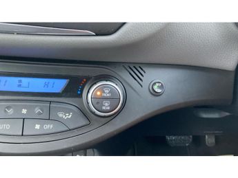 Toyota Yaris 1.5 Hybrid Icon Tech 5dr CVT Hybrid Hatchback