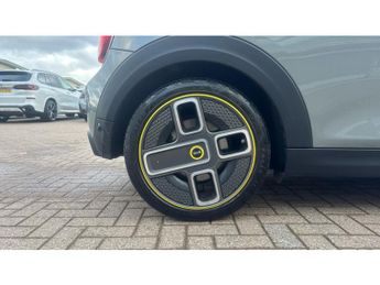 MINI Hatchback 135kW Cooper S Level 2 33kWh 3dr Auto Electric Hatchback