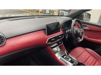 MG HS 1.5 T-GDI Trophy 5dr DCT Petrol Hatchback