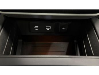 Land Rover Defender 3.0 P400 XS Edition 110 5dr Auto Petrol Estate