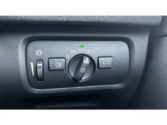 Volvo V40 T3 [152] Inscription 5dr Geartronic Petrol Hatchback