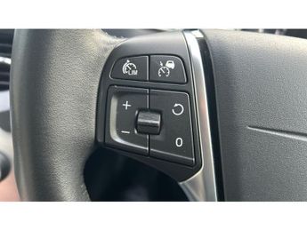 Volvo V40 T3 [152] Inscription 5dr Geartronic Petrol Hatchback