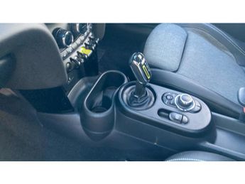 MINI Hatchback 135kW Cooper S Level 2 33kWh 3dr Auto Electric Hatchback