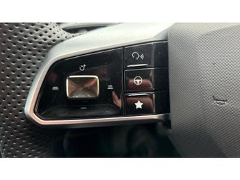 MG HS 1.5 T-GDI Trophy 5dr DCT Petrol Hatchback