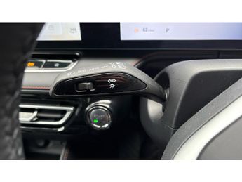 MG HS 1.5 T-GDI Trophy 5dr DCT Petrol Hatchback