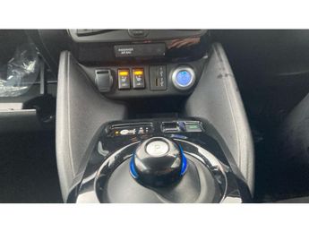 Nissan LEAF 110kW N-Connecta 39kWh 5dr Auto Electric Hatchback
