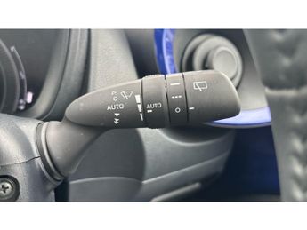 Toyota Aygo X 1.0 VVT-i Edge 5dr Auto Petrol Hatchback