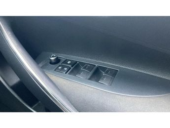 Toyota Corolla 1.8 VVT-i Hybrid Icon Tech 5dr CVT Hybrid Hatchback