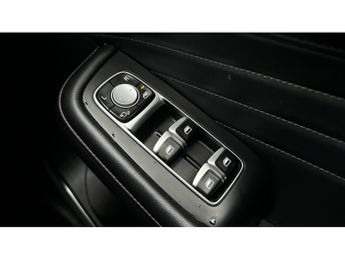 MG HS 1.5 T-GDI Trophy 5dr DCT Petrol Hatchback