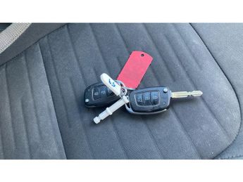 Hyundai i10 1.0 MPi Premium 5dr Auto Petrol Hatchback