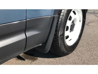 Land Rover Defender 90 Diesel 3.0 D200 Hard Top Auto [3 Seat]