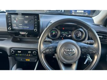 Toyota Yaris 1.5 Hybrid Design 5dr CVT Hybrid Hatchback