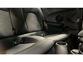 MINI Hatchback 135kW Cooper S Level 2 33kWh 3dr Auto Electric Hatchback