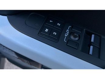 Land Rover Defender 3.0 D250 X-Dynamic HSE 110 5dr Auto Diesel Estate