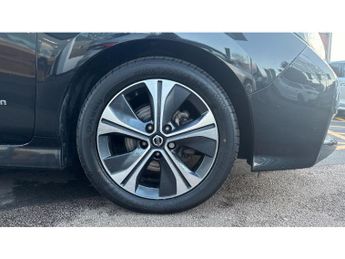 Nissan LEAF 110kW N-Connecta 40kWh 5dr Auto Electric Hatchback