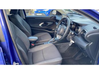 Toyota Yaris 1.5 Hybrid Design 5dr CVT Hybrid Hatchback